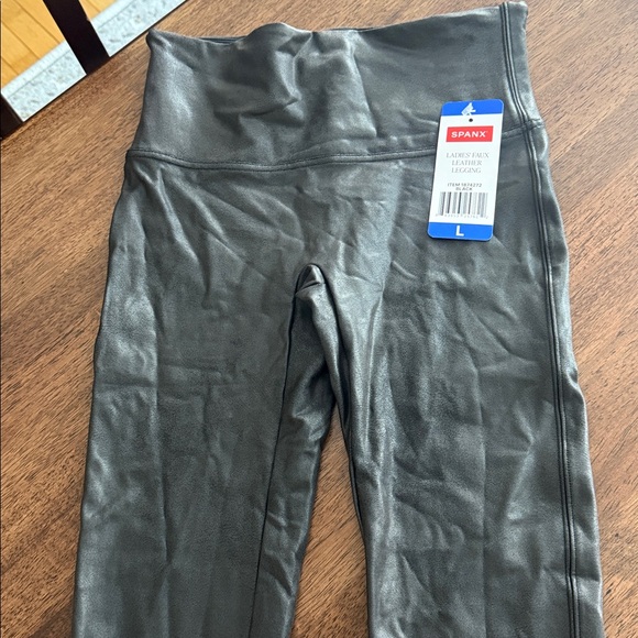 Spanx faux leather leggings - Picture 3 of 10